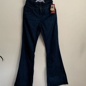Guess Jeans size 30 long stretch Jeans